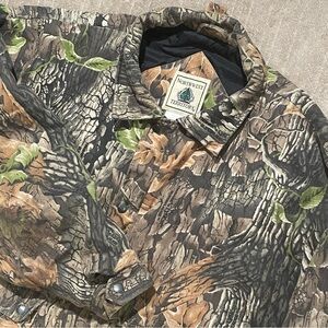 Vintage Y2K Northwest Territory Insulated Woodland Camouflage Jacket